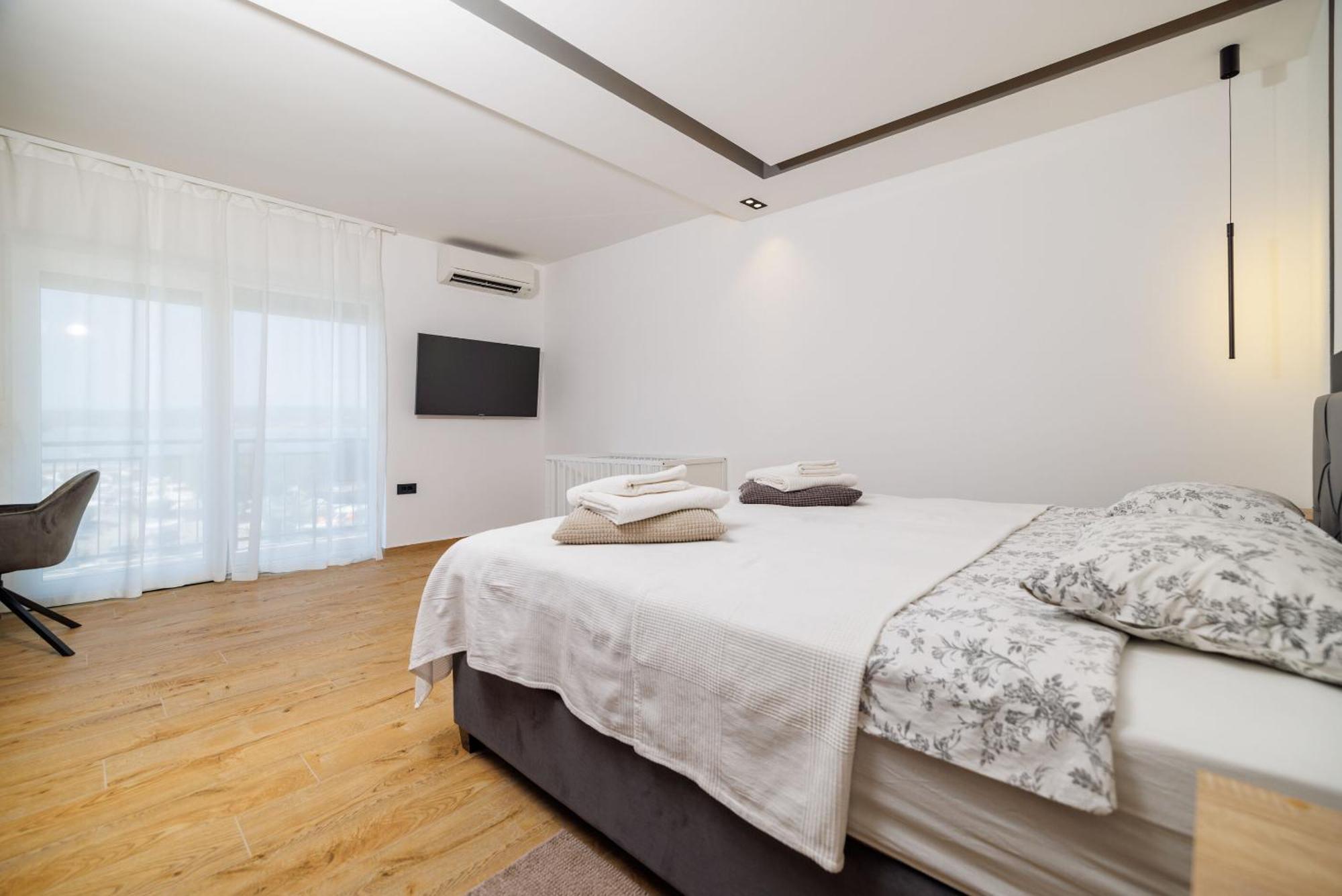 Apartment Mladen Crikvenica Exterior foto