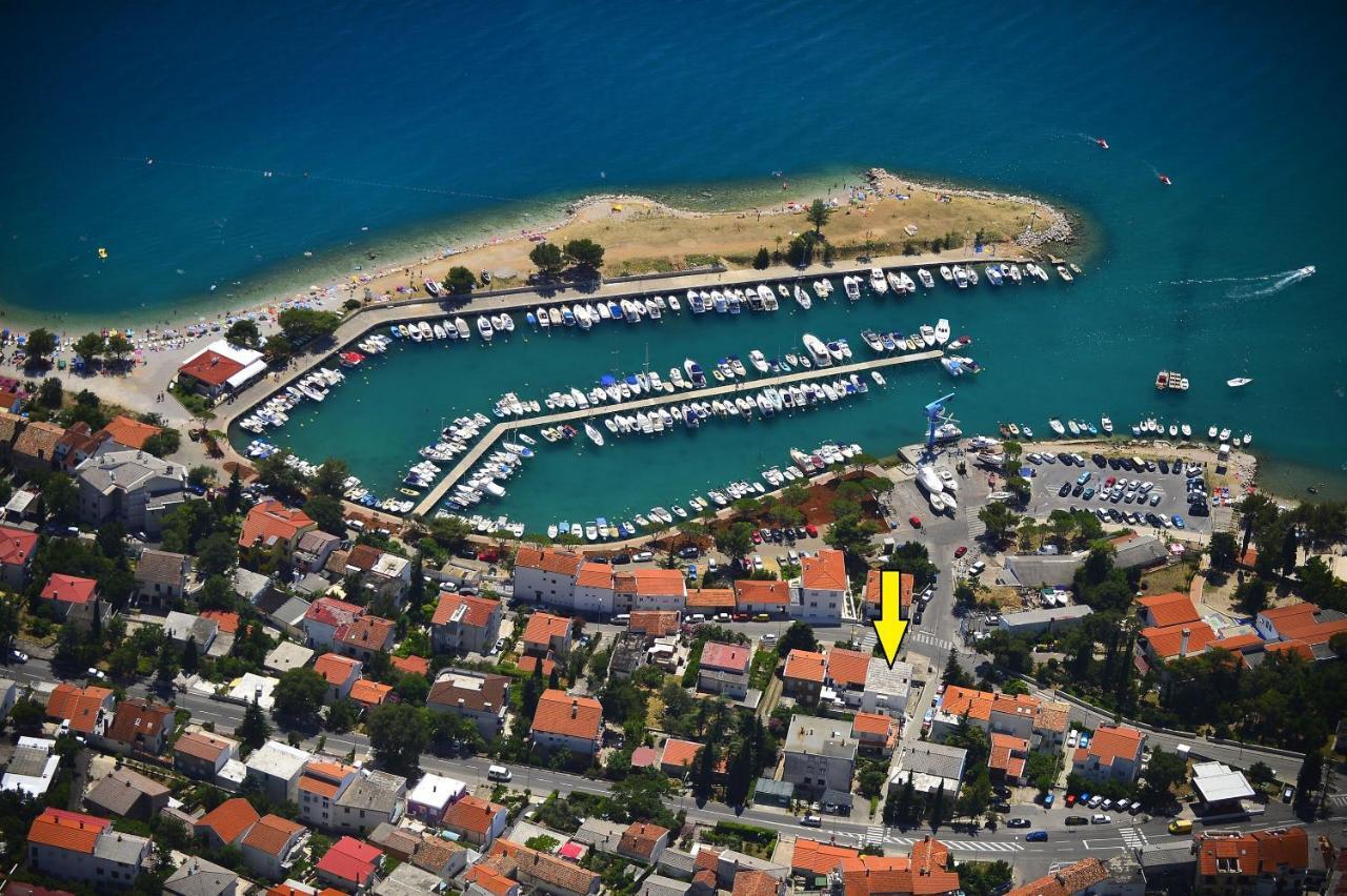 Apartment Mladen Crikvenica Exterior foto